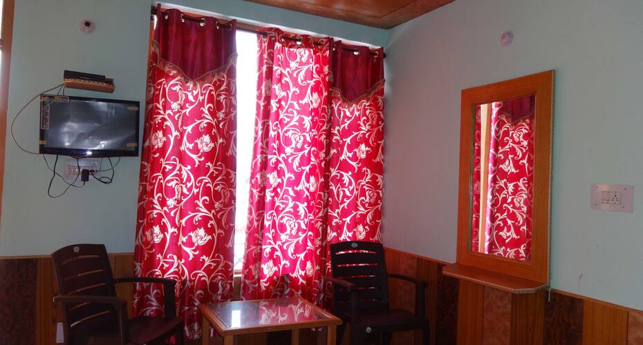 Hotel Solang Heights, Manali 4